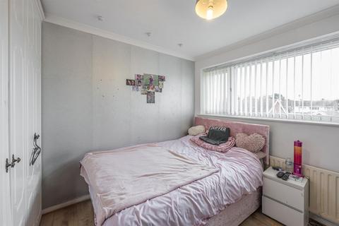 15 Andover Crescent, Kingswinford, DY6 8PH