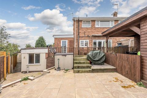 15 Andover Crescent, Kingswinford, DY6 8PH