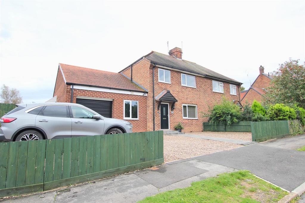 Autherd Garth, Walkington, Beverley 4 bed semidetached house for sale