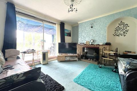 3 bedroom house for sale, Broad Avenue, Leicester, LE5