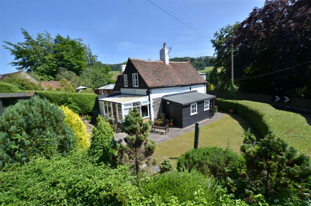 Alkham Valley Road, Alkham, Dover CT15 2 bed detached house for sale