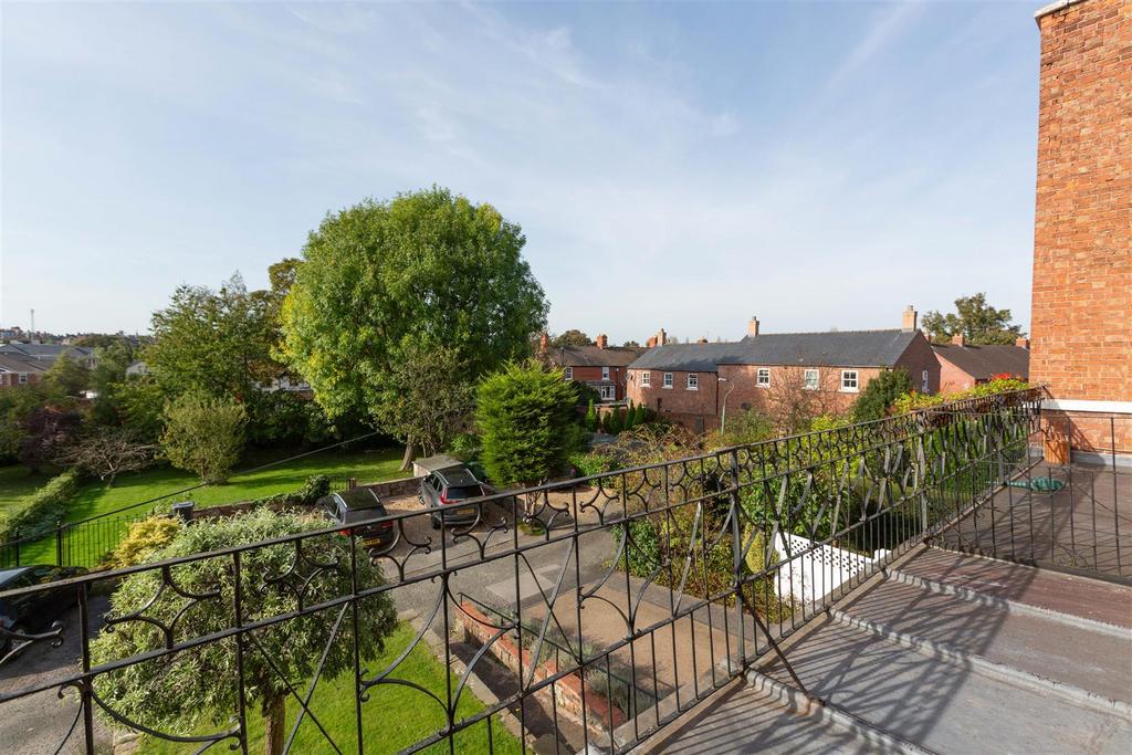 5 Holywell Terrace, Shrewsbury, SY2 5DF 4 bed house for sale £650,000
