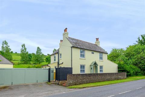 3 bedroom detached house for sale, Alkham Valley Road, Hawkinge , Folkestone CT18