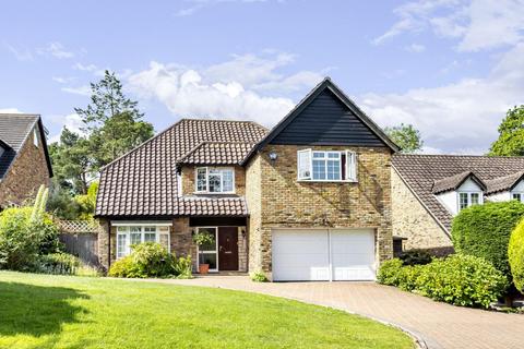 10 Bradgate Close, Cuffley, Potters Bar, EN6 4RF