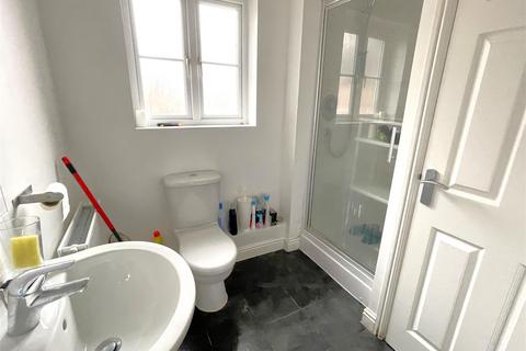 16 Lune Way, Bingham, Nottingham, NG13 8YX