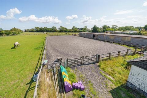 7 bedroom equestrian property for sale - Ewell Minnis, Nr Dover CT15