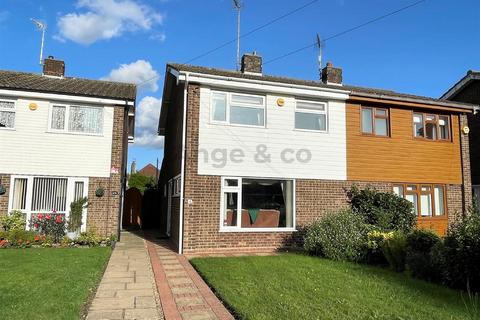 3 bedroom semi-detached house for sale, Dolphin Close, Pakefield, Lowestoft