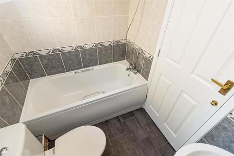 Flat 1, 114 Lyndhurst Road, Worthing, BN11 2DW