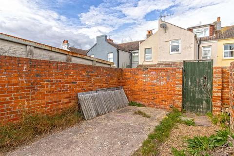 Flat 1, 114 Lyndhurst Road, Worthing, BN11 2DW