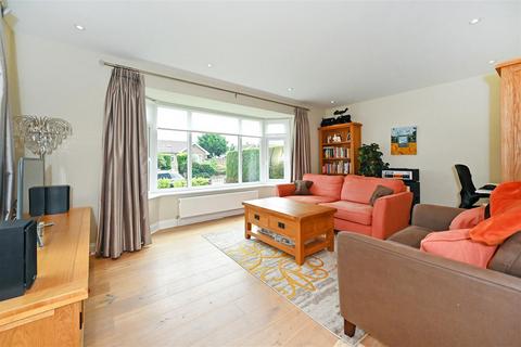2 Briar Close, Yapton, Arundel, BN18 0ES