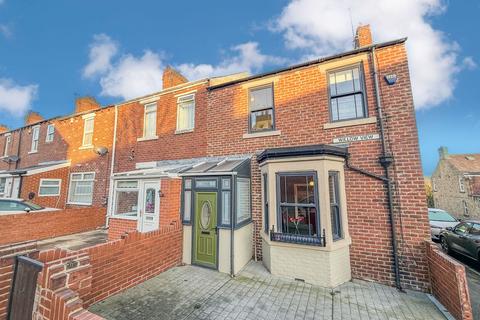 3 bedroom end of terrace house for sale, Willow View, Burnopfield, NE16