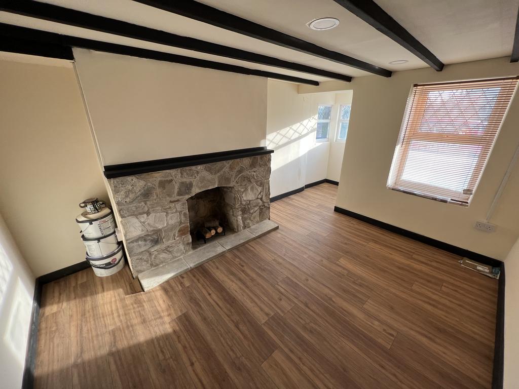 Dining Room (Potential 3rd bedroom)