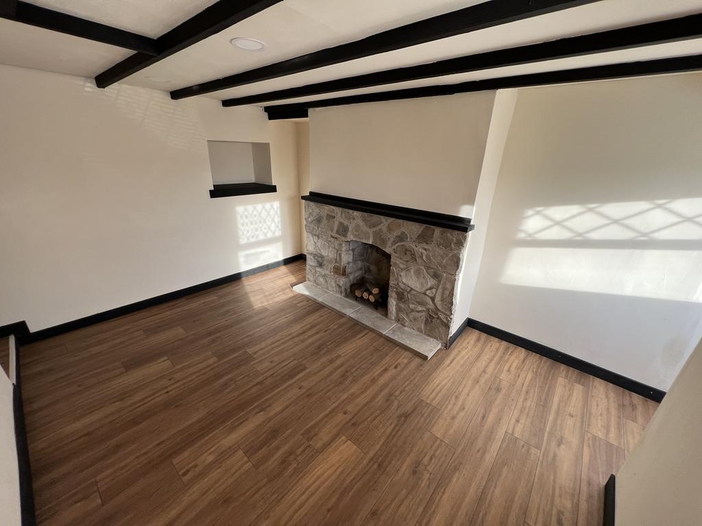 Dining Room (Potential 3rd bedroom)