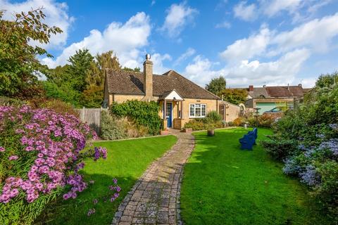 4 bedroom detached house for sale, Gloucester Lane, Mickleton,