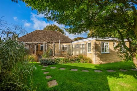 4 bedroom detached house for sale, Gloucester Lane, Mickleton,