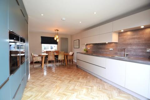 3 bedroom detached house for sale - Porters Close, Buntingford