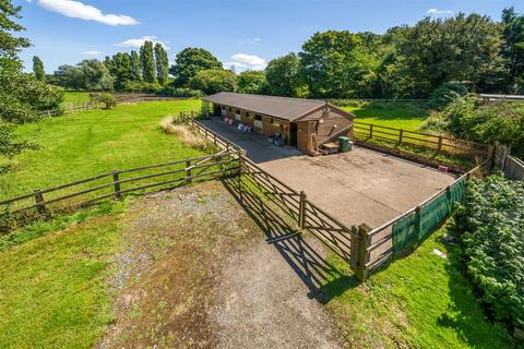 4 bedroom equestrian property for sale - Stonehill, Sellindge, Ashford TN25