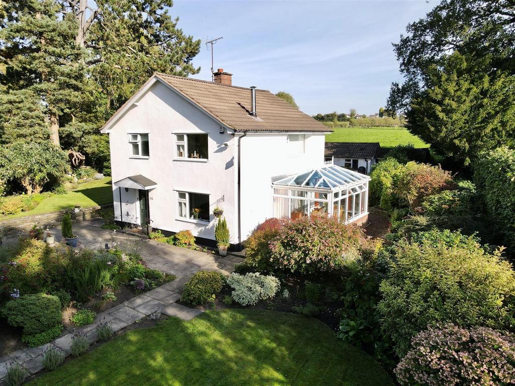 Union Road, Coleford 3 bed detached house for sale £525,000