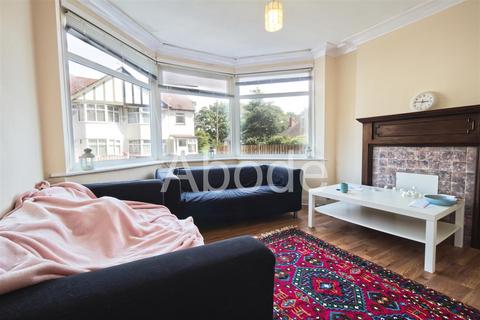 undefined, Buckingham Avenue, Hyde Park, Leeds