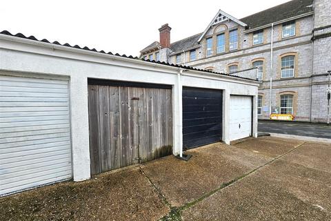 173 Stuart Road, Plymouth, PL1 5LQ