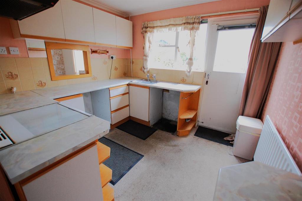 Bradshaws, Hatfield 3 bed terraced house for sale £325,000
