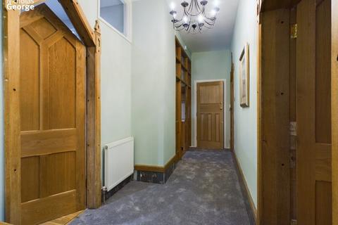3 bedroom flat to rent - Wake Green Road, Moseley, B13 9PZ
