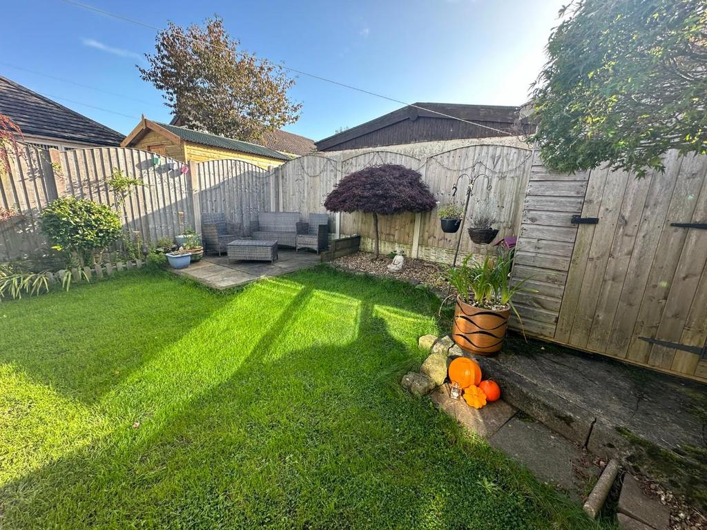 Rosehill Road, Colne 2 bed bungalow for sale £214,950