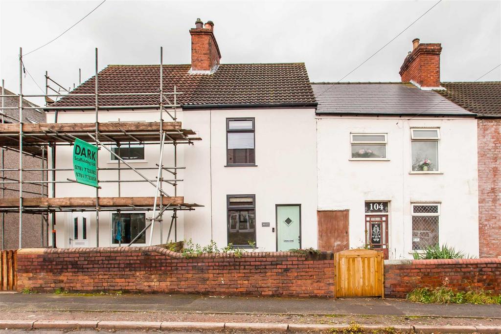 Chesterfield Road, Shuttlewood, Chesterfield 2 bed terraced house for