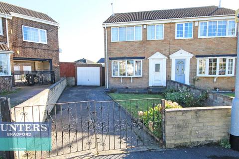 3 bedroom semi-detached house for sale, Tyersal Green Tyersal, Bradford, West Yorkshire, BD4 8HQ