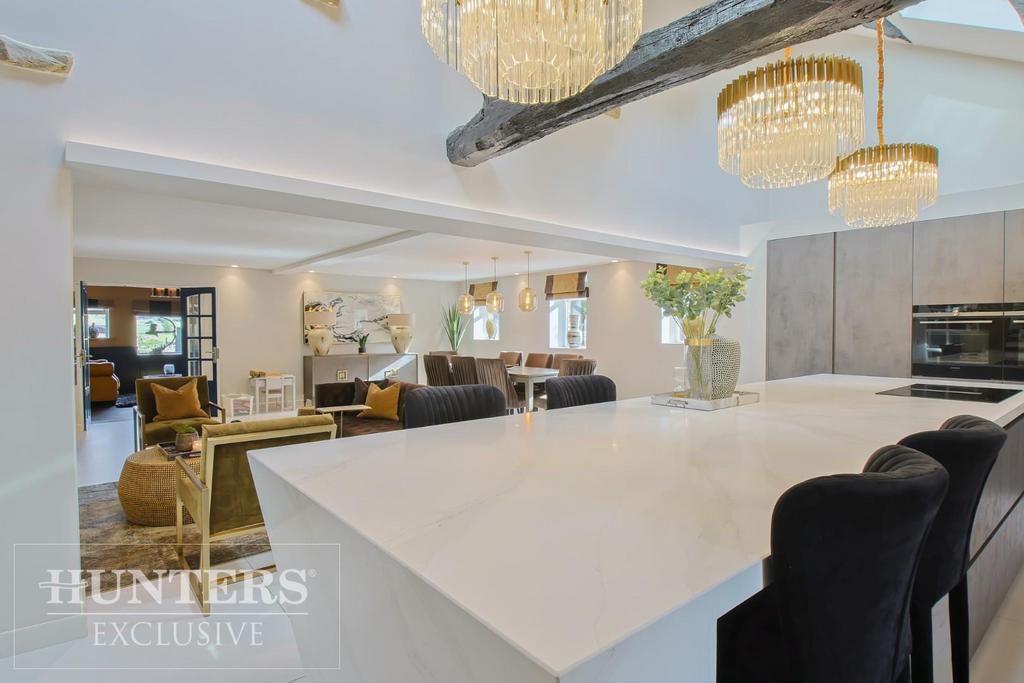 Kitchen/Dining/Lounge
