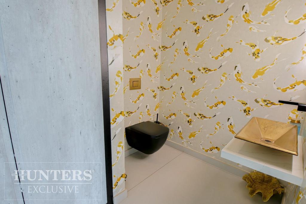 WC/Cloakroom