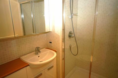 2 bedroom apartment to rent, Stone Street, Oldbury