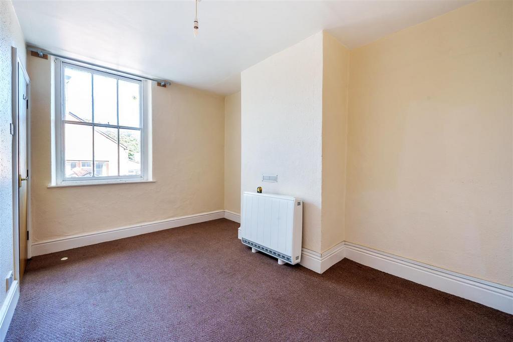 Bedroom 2 - 14 C