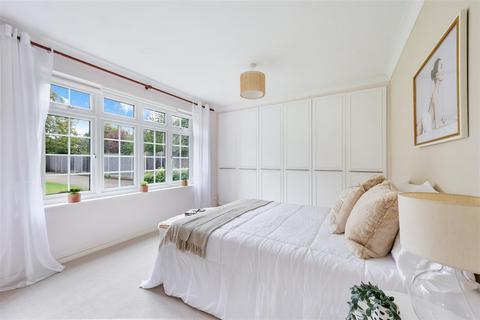 41a Bridge Road, Epsom, KT17 4AN