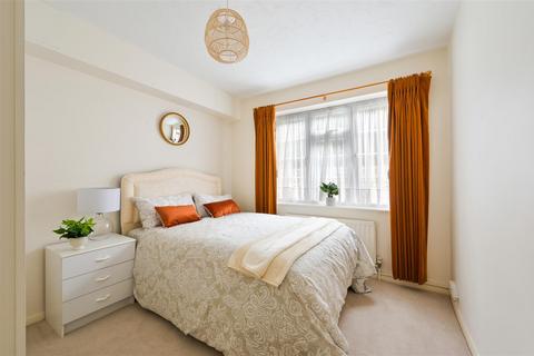 41a Bridge Road, Epsom, KT17 4AN
