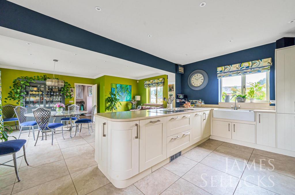 Pippins, Ashley, Market Harborough 5 bed detached house for sale £925,000