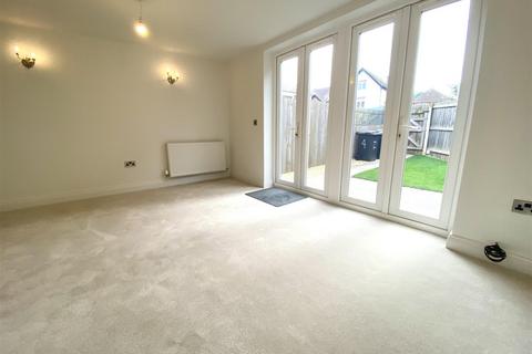 4 Falcons Court, Much Wenlock, TF13 6BF