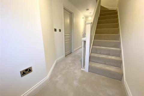 4 Falcons Court, Much Wenlock, TF13 6BF