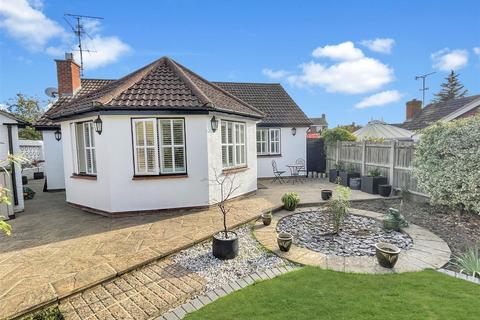 2 bedroom detached bungalow for sale, Kingsmere Close, West Mersea Colchester CO5