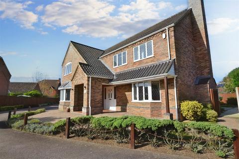 4 bedroom detached house for sale, Fullers Loke, Drayton, Norwich