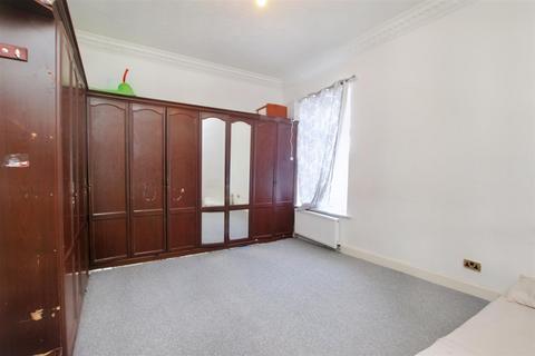 40 Caledonian Road, Wishaw, ML2 8AR