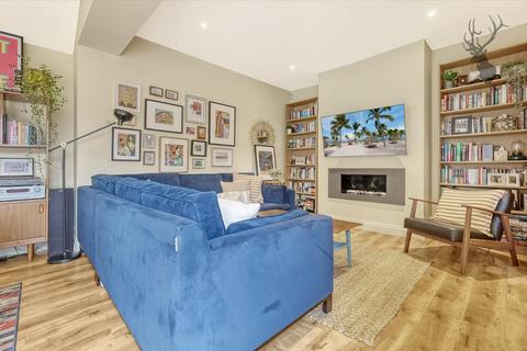 12 Hemnall Street, Epping, CM16 4LW