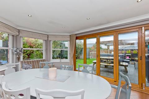 25 Villa Dean, Rosewell, EH24 9ES