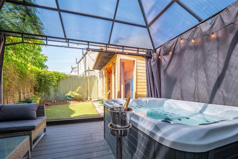 19 Brandon Road, Sutton, SM1 1RP