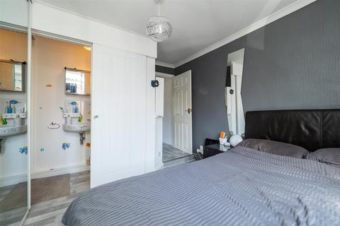 19 Brandon Road, Sutton, SM1 1RP