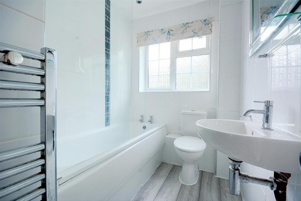 Bathroom.jpeg
