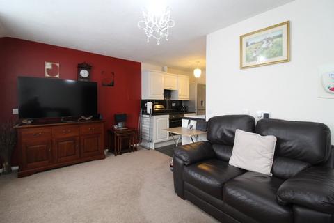 1 bedroom retirement property for sale, Beach Street, Herne Bay, CT6