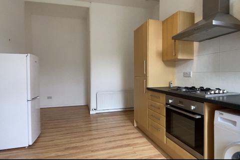 2 bedroom flat to rent, Summertown Road, Ibrox, Glasgow, G51