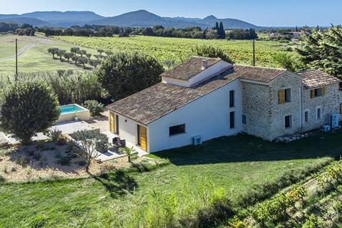 4 bedroom farm house, Vaison-La-Romaine, Vaucluse, Provence-Alpes-Côte d`Azur