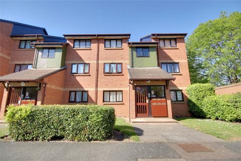 1 bedroom flat for sale, Maltby Drive, Enfield, EN1